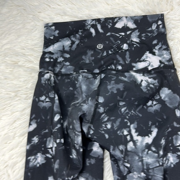 Lululemon Wunder Under Crop (Hi-Rise) Dusk Dye White Black - Picture 6 of 7